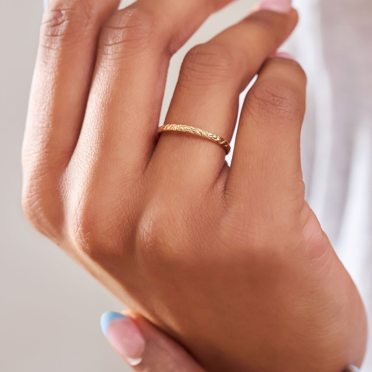 Mae Ring
